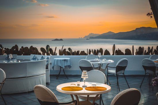Voce 'e Notte Grill & Sunset Bar