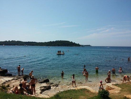 Spiaggia Isola rossa