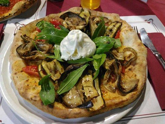 Pizzeria La Mantinera